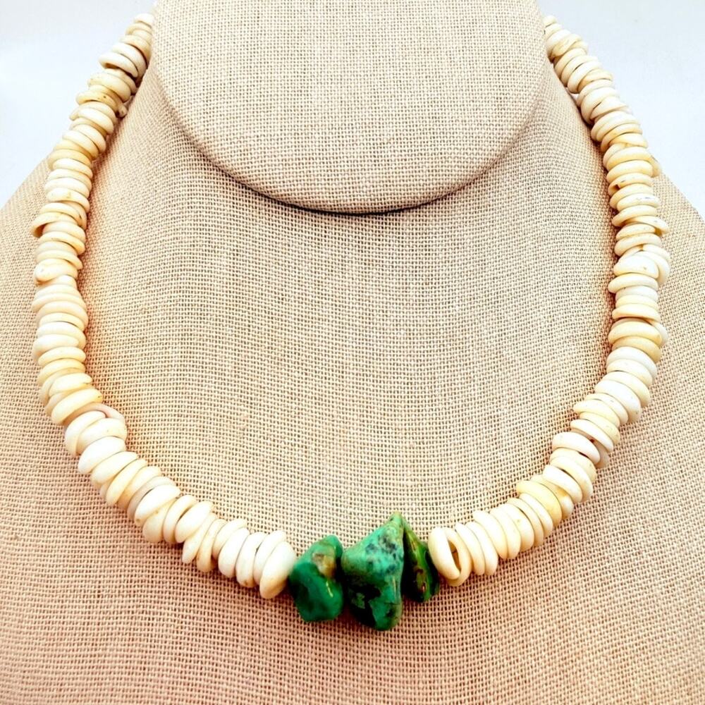 Vintage White Puka Shell Chunky Turquoise Choker Necklace Southwest Boho 16.25"